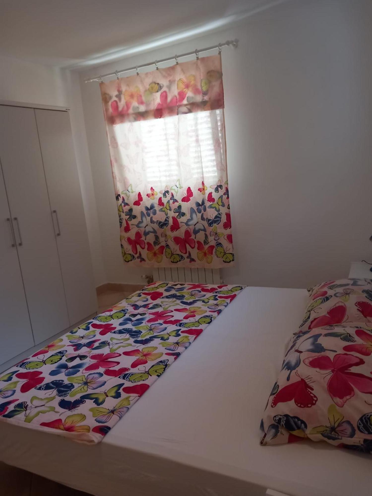 Karin Apartmani Hani Gornji Karin Eksteriør billede